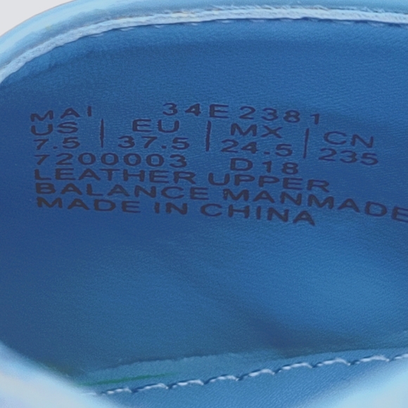 Cakvin Klein Patent Leather Pointy Toe Low Kitten Heel Pump Baby Blue Sz 7.5 - Picture 10 of 11